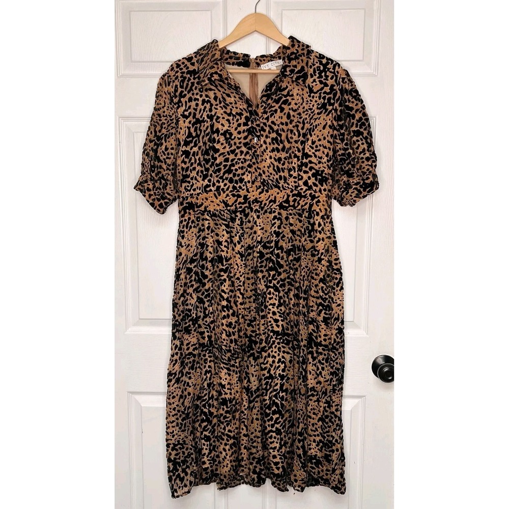 Ivy City Co Womens XXL Anna Embossed Leopard Print Short Sleeve Midi Dress